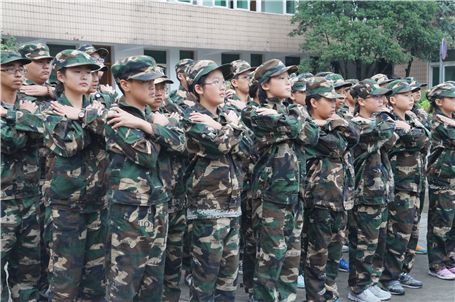 暑假军事夏令营报名有什么条件