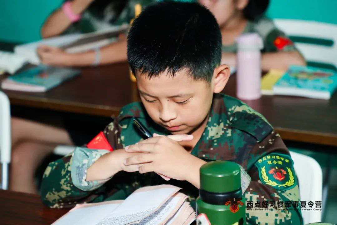 图说夏令营,记录小战士们的点滴成长!图说夏令营,记录小战士们的点滴成长! 图说夏令营,记录小战士们的点滴成长!图说夏令营,记录小战士们的点滴成长!