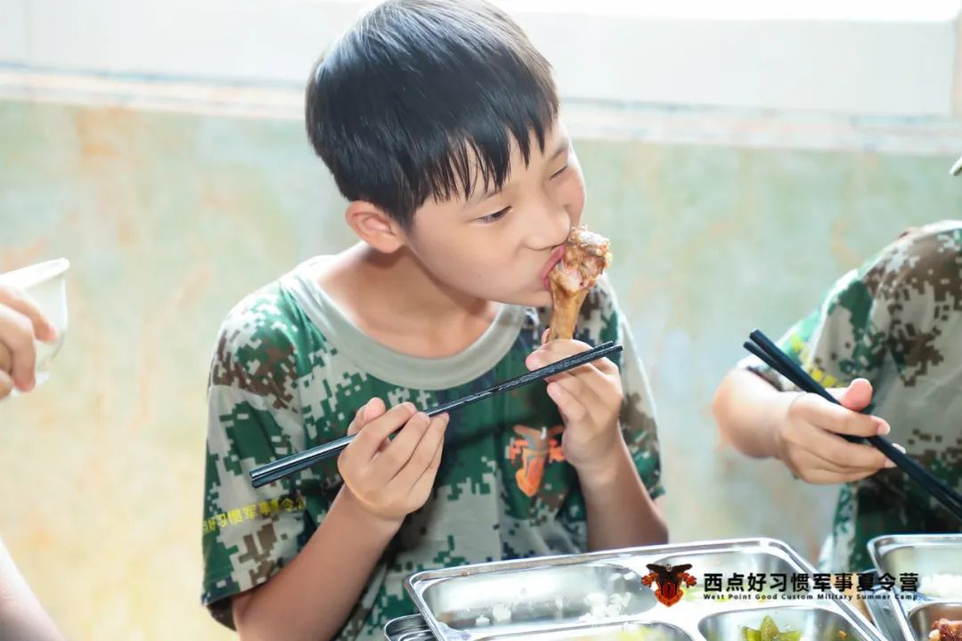 图说夏令营,记录小战士们的点滴成长!图说夏令营,记录小战士们的点滴成长! 图说夏令营,记录小战士们的点滴成长!图说夏令营,记录小战士们的点滴成长!