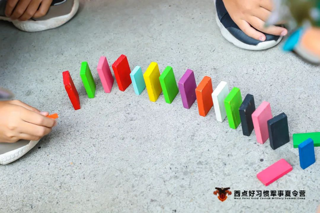 这个夏天，我成了同学眼里最羡慕的人,上海西点军事夏令营