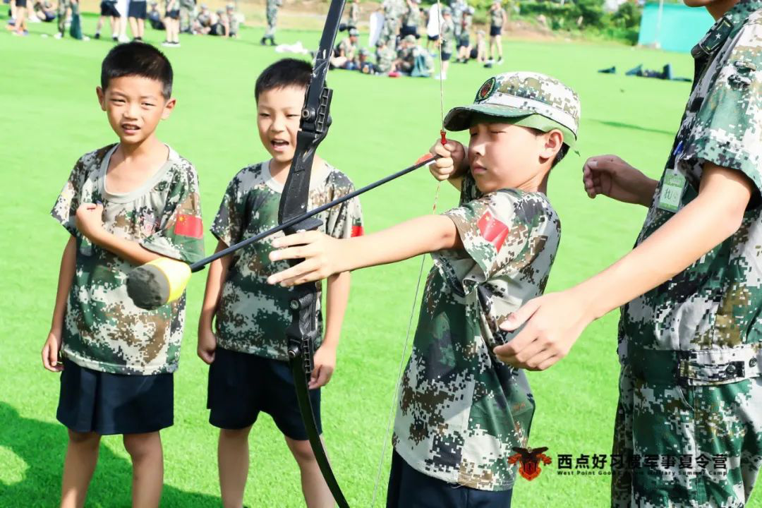 这个夏天，我成了同学眼里最羡慕的人,上海西点军事夏令营