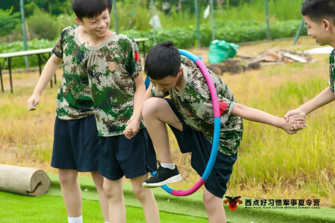 这个暑假，到底是谁家的娃在偷偷的茁壮成长？,上海西点军事夏令营