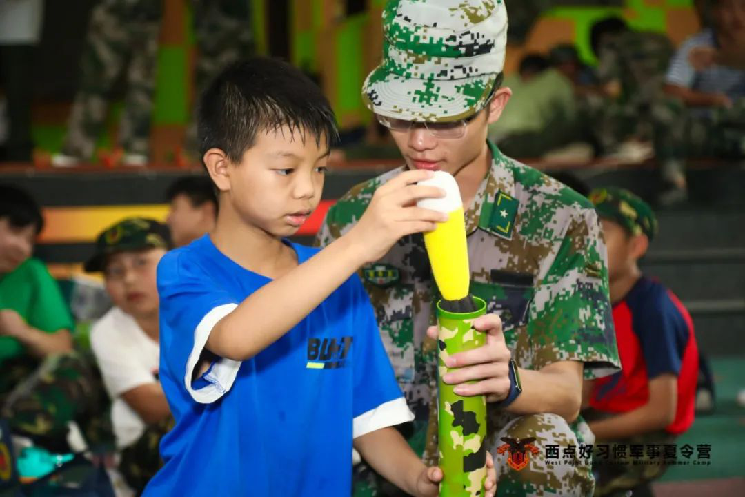 第五期夏令营入营的第五天，每日都有不少亮点,上海西点军事夏令营