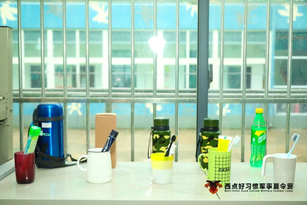 “黑格比”台风暴雨也浇灭不了小战士训练好习惯的热情！,上海西点夏令营