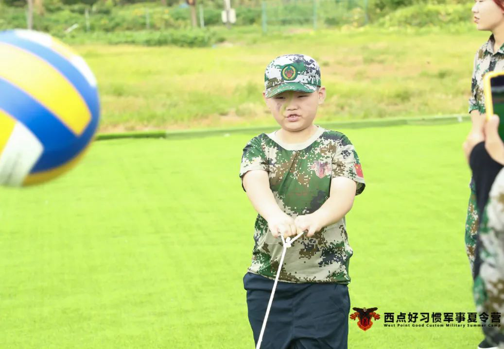 第六期学员入营的第三天,上海西点夏令营