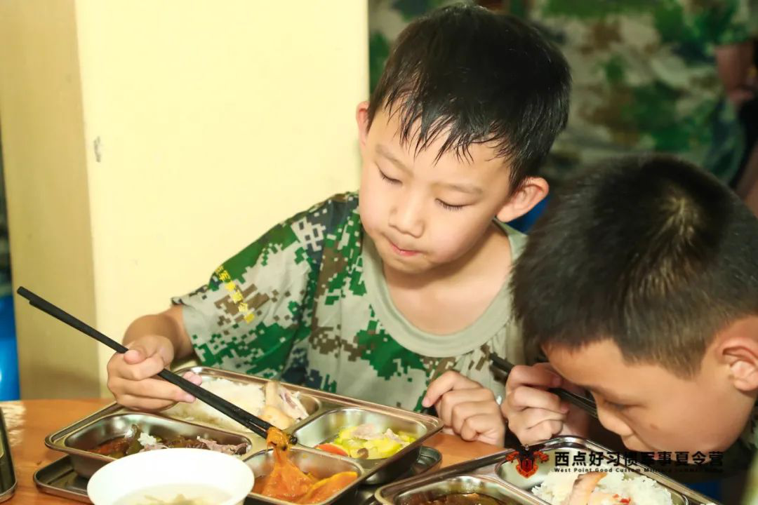 第六期学员入营的第三天,上海西点夏令营