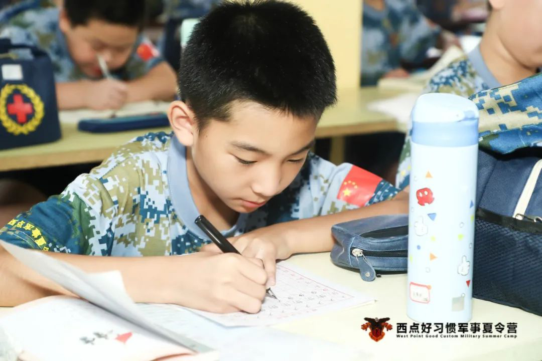 第六期结营，火热的夏季绽放如花的笑颜,西点夏令营